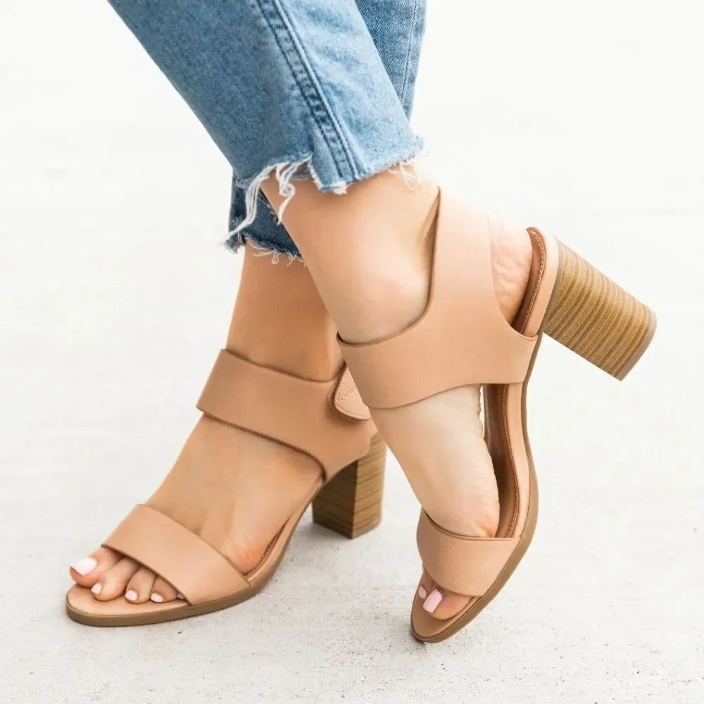 BRAND NEW HERSTYLE OPEN TOE SANDAL